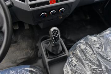 ����;�� T6 2L 127���� CNG 4.005�׵�������С��ͼƬ