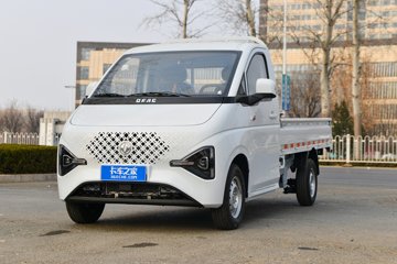 东风睿立达T7 1.6L汽油 122马力 东安5档 液刹 3.275米单排栏板微卡