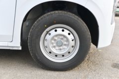 东风睿立达T7 1.6L汽油 122马力 东安5档 3.275米单排栏板微卡