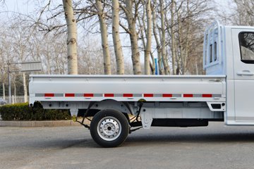 ���������T7 1.6L���� 122���� ����5�� 3.275�׵�������΢��ͼƬ