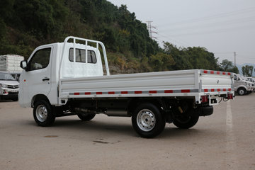 ������Խ��D1 ������ 1.6L���� 122���� ����5�� 3.1�׵�������΢��ͼƬ