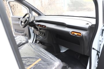 ���� �����V8E 2025�� 2�� ���綯��ջ��� �д��º�41.86kWhͼƬ