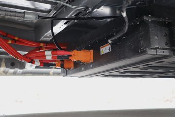 ���� �����V8E 2025�� 2�� ���綯��ջ��� �д��º�41.86kWhͼƬ