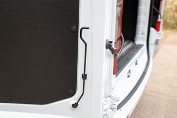 ���� �����V8E 2025�� 2�� ���綯��ջ��� �д��º�41.86kWhͼƬ