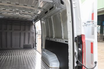 ���� �����V8E 2025�� 2�� ���綯��ջ��� �д��º�41.86kWhͼƬ