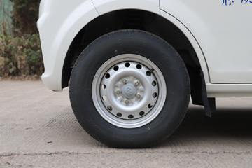 ������Խ ��Խ��V7 2.7T 2�� 4.8�״��綯��ʽ���䳵(�Կ���)38.64kWhͼƬ