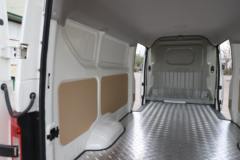 长安跨越 跨越星V7 2.7T 2座 4.8米纯电动厢式运输车(对开门)38.64kWh