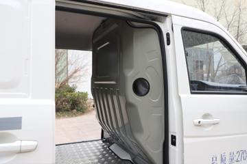 ������Խ ��Խ��V7 2.7T 2�� 4.8�״��綯��ʽ���䳵(�Կ���)38.64kWhͼƬ