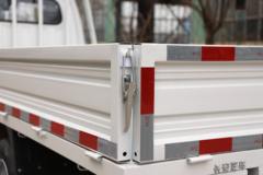 长安跨越者D5EV 豪华型 3.5T 4.02米单排纯电动栏板微卡55.64kWh