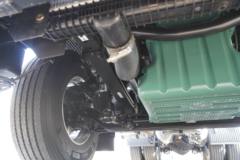 青岛解放 JH6重卡 智享版 600马力 6X4 LNG自动档牵引车(一汽解放12档)