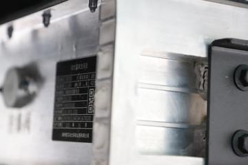 Զ�� ����F5E 2025�� 4.005�׵��Ŵ��綯��դʽ΢�� ��о62kWhͼƬ