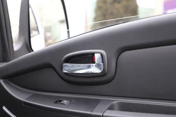 Զ�� ����F5E 2025�� 4.005�׵��Ŵ��綯��դʽ΢�� ��о62kWhͼƬ