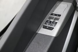 飞碟漫天飞&nbsp;电动载货车驾驶室图片