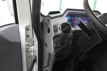 �ɵ�����Դ����� 4X2 4.15�׵��Ų��ʽ���̻�϶�����ʽ�Ῠ ����ʱ��100.96kWhͼƬ