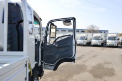 江淮帅铃Q6 冠军版 2.5L柴油 150马力 六安6档 3.85米排半栏板轻卡