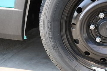 ͼ��ŵ�羰i7 3.2T 2�� 4.895�״��綯��ջ��� ����ʱ��41.86kWhͼƬ