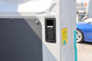 ͼ��ŵ�羰i7 3.2T 2�� 4.895�״��綯��ջ��� ����ʱ��41.86kWhͼƬ