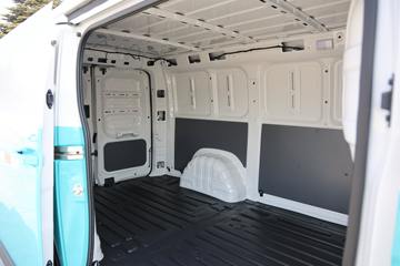 ͼ��ŵ�羰i7 3.2T 2�� 4.895�״��綯��ջ��� ����ʱ��41.86kWhͼƬ