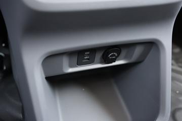 ͼ��ŵ�羰i7 3.2T 2�� 4.895�״��綯��ջ��� ����ʱ��41.86kWhͼƬ