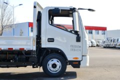 江淮帅铃Q6 冠军版 2.5L柴油 150马力 六安6档 4.18米单排栏板轻卡