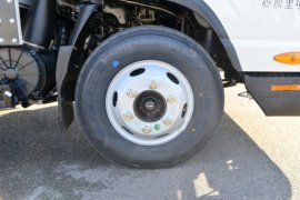 帅铃Q6&nbsp;载货车底盘                                                图片