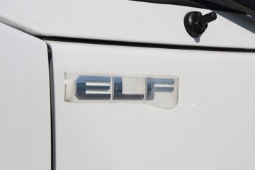 ���� ��ʮ��700P 189���� 4X2 6.688���Ű���ʽ�ػ���ͼƬ