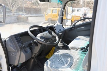 ���� ��ʮ��700P 189���� 4X2 6.688���Ű���ʽ�ػ���ͼƬ