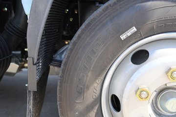 ���� ��ʮ��700P 189���� 4X2 6.688���Ű���ʽ�ػ���ͼƬ