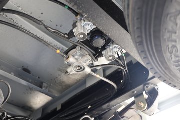 ���� ��ʮ��700P 189���� 4X2 6.688���Ű���ʽ�ػ���ͼƬ