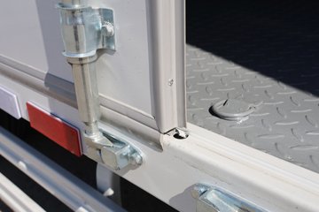 ���� ��ʮ��700P 189���� 4X2 6.688���Ű���ʽ�ػ���ͼƬ