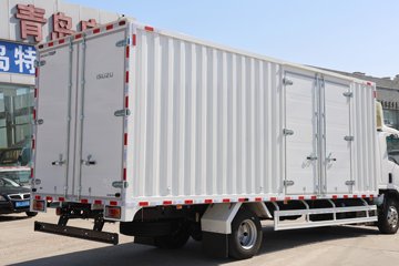 ���� ��ʮ��700P 189���� 4X2 6.688���Ű���ʽ�ػ���ͼƬ