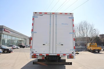 ���� ��ʮ��700P 189���� 4X2 6.688���Ű���ʽ�ػ���ͼƬ