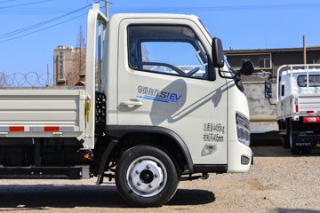  ʱ캽S1 4.5T 3.815׵Ŵ綯С63.75kwhͼƬ