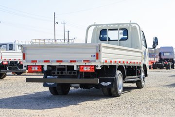  ʱ캽S1 4.5T 3.815׵Ŵ綯С63.75kwhͼƬ