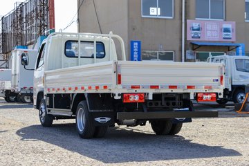  ʱ캽S1 4.5T 3.815׵Ŵ綯С63.75kwhͼƬ
