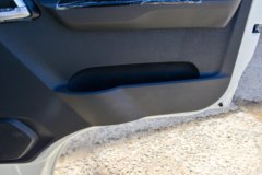 福田 时代领航S1 4.5T 3.815米单排纯电动栏板小卡63.75kwh