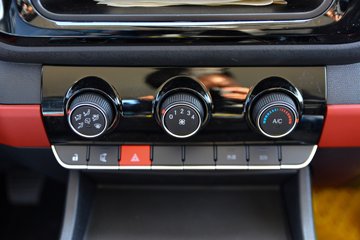  ʱ캽S1 4.5T 3.815׵Ŵ綯С63.75kwhͼƬ