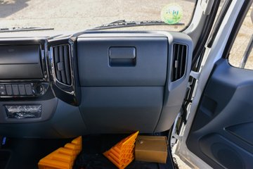 ���� �����½��� �ഺ�޵а� 146���� 3.7�׵��������ῨͼƬ