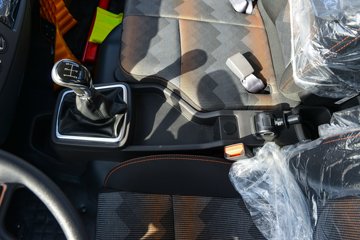 ���� �����½��� �ഺ�޵а� 146���� 3.7�׵��������ῨͼƬ