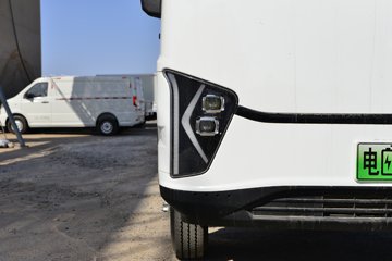 ���� ���� 4.5T 4.2�׵��Ŵ��綯��դʽ�Ῠ (SQR5040CCYBEVH75) 100.46kWhͼƬ