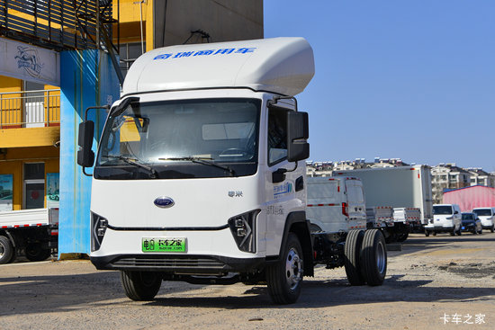 ó  ݰ 4.2׵Ŵ綯Ῠ ʱ140kWh