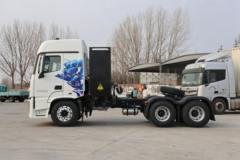 欧曼 GTL星翼版 6X4 纯电动牵引车400.62kWh