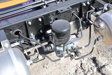 ���� ����EV6 4.5T 4.15�׵��Ŵ��綯��ʽ�Ῠ100.46kWhͼƬ