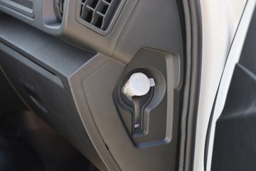 �ɵ�EF3 2024�� 4.2T 4.01�׵��Ŵ��綯����С��56.67kWhͼƬ