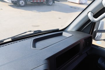 �ɵ�EF3 2024�� 4.2T 4.01�׵��Ŵ��綯����С��56.67kWhͼƬ