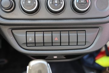 �ɵ�EF3 2024�� 4.2T 4.01�׵��Ŵ��綯����С��56.67kWhͼƬ