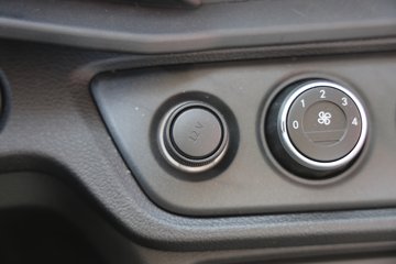 �ɵ�EF3 2024�� 4.2T 4.01�׵��Ŵ��綯����С��56.67kWhͼƬ