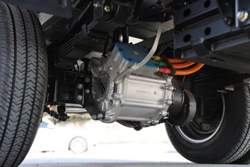 �ɵ�EF3 2024�� 4.2T 4.01�׵��Ŵ��綯����С��56.67kWhͼƬ