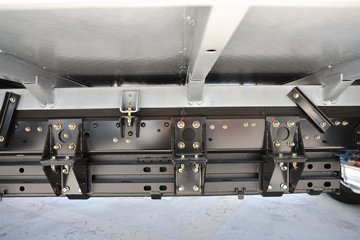 �ɵ�EF3 2024�� 4.2T 4.01�׵��Ŵ��綯����С��56.67kWhͼƬ