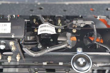 �ɵ�EF3 2024�� 4.2T 4.01�׵��Ŵ��綯����С��56.67kWhͼƬ